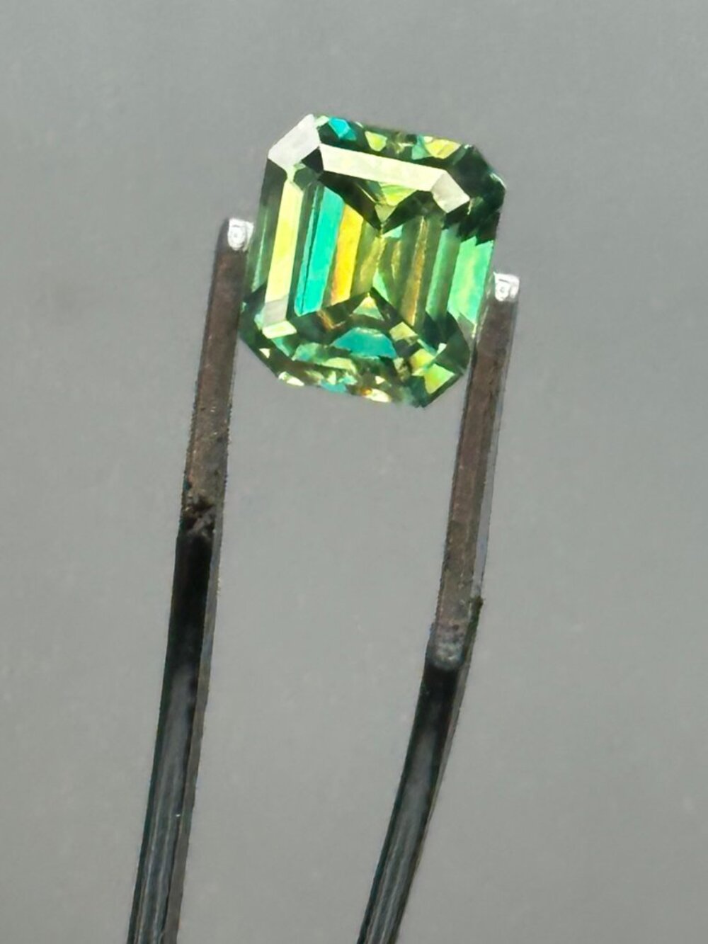 Multi-Color Diamond - Picture 3 of 15